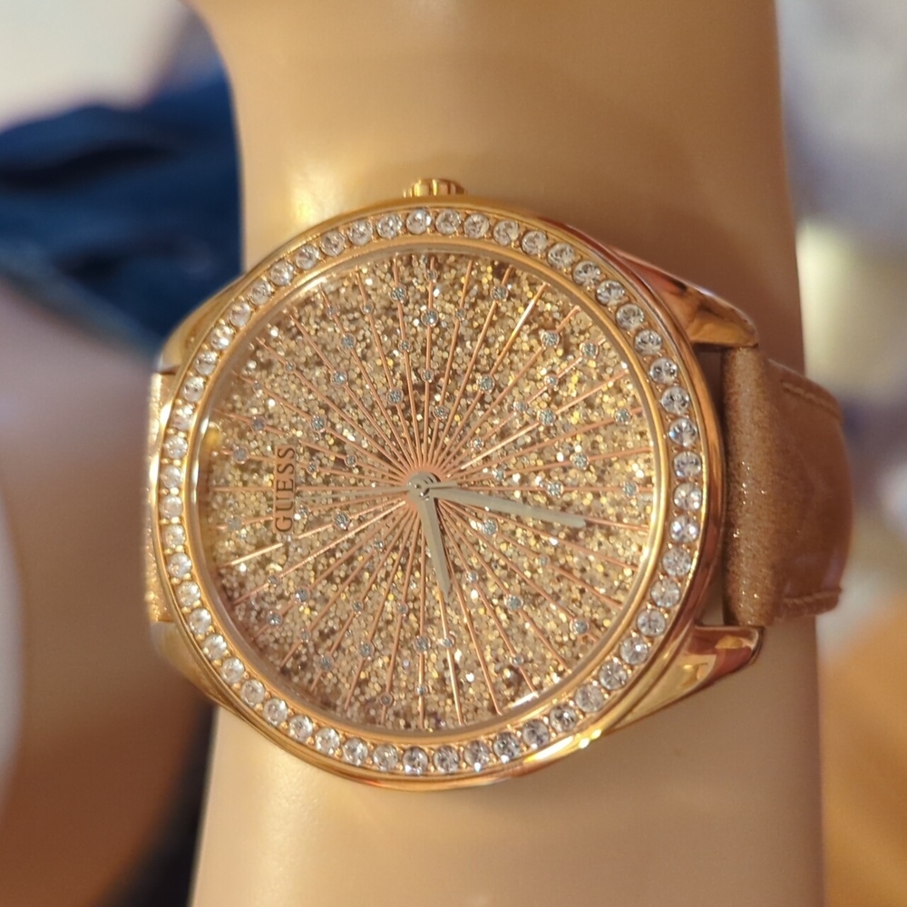 Guess Glitter & Crystal Watch - Picture 1 of 13